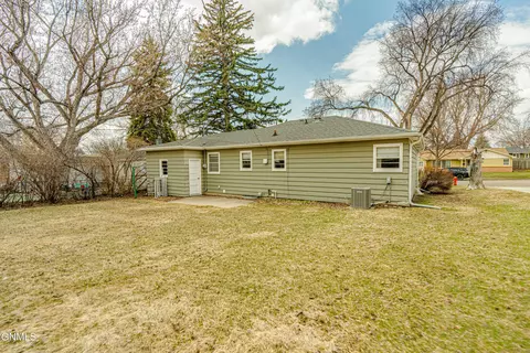 1309 Apache St, Bismarck, ND 58501 photo 49