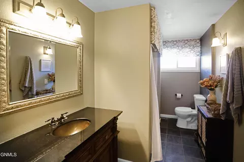 2331 17th Cir W, Williston, ND 58801 photo 14