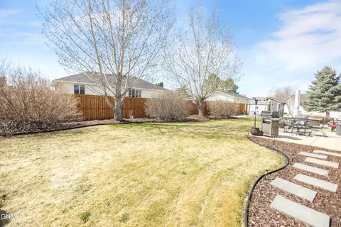 2331 17th Cir W, Williston, ND 58801 photo 37