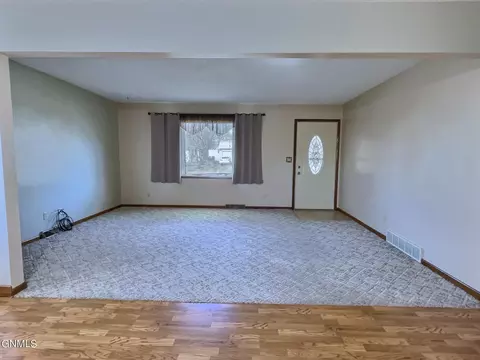 603 15th St S, Bismarck, ND 58504 photo 6