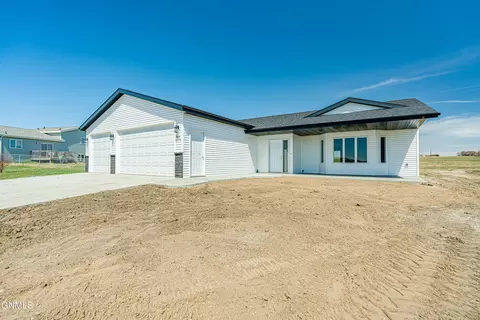 4824 E Calgary Ave, Bismarck, ND 58503 photo 52