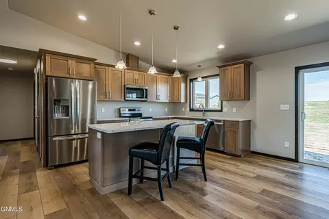 4824 E Calgary Ave, Bismarck, ND 58503 photo 10