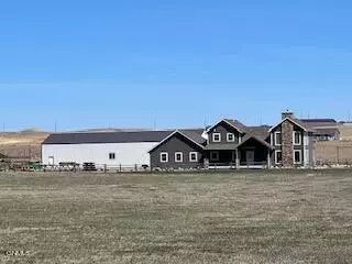 12185 41st V St NW, Watford City, ND 58854
