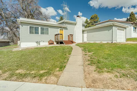2420 Avenue C E, Bismarck, ND 58501 photo 45