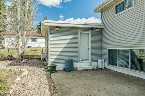 2420 Avenue C E, Bismarck, ND 58501 photo 54