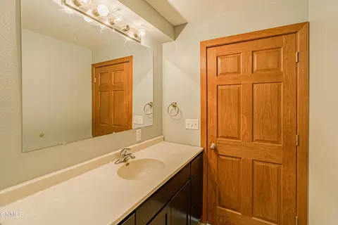 2420 Avenue C E, Bismarck, ND 58501 photo 26