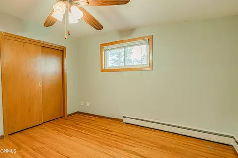2420 Avenue C E, Bismarck, ND 58501 photo 17