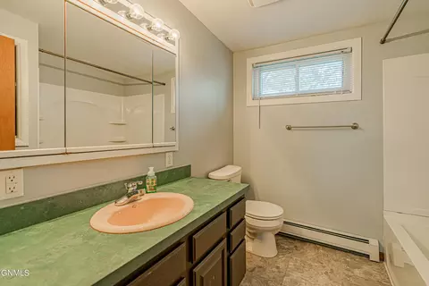 2420 Avenue C E, Bismarck, ND 58501 photo 11