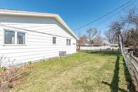 604 Capital Ave, Bismarck, ND 58501 photo 52