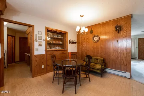 604 Capital Ave, Bismarck, ND 58501 photo 10