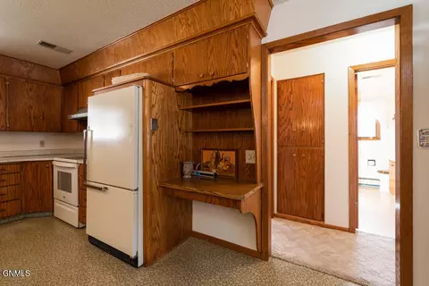 604 Capital Ave, Bismarck, ND 58501 photo 36