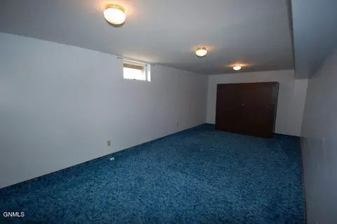 304 11th St SE, Sidney, MT 59270 photo 15