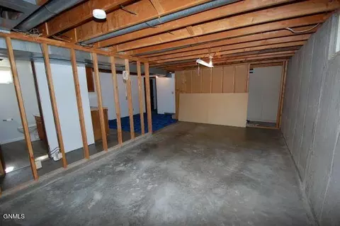 304 11th St SE, Sidney, MT 59270 photo 18