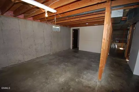 304 11th St SE, Sidney, MT 59270 photo 14