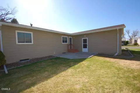 304 11th St SE, Sidney, MT 59270 photo 19