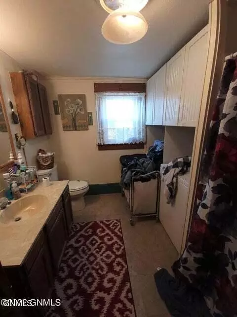 304 3rd St, Reeder, ND 58649 photo 8
