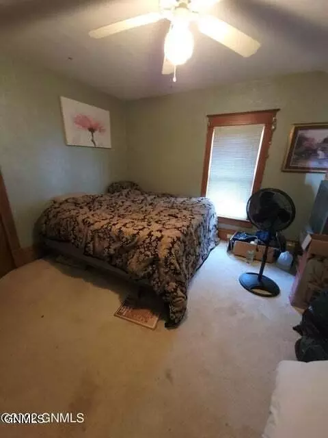 304 3rd St, Reeder, ND 58649 photo 14