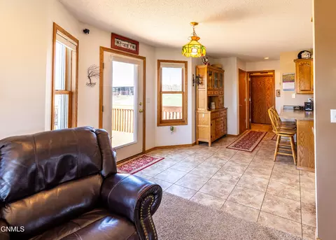 16700 Hwy 83, Baldwin, ND 58521 photo 14