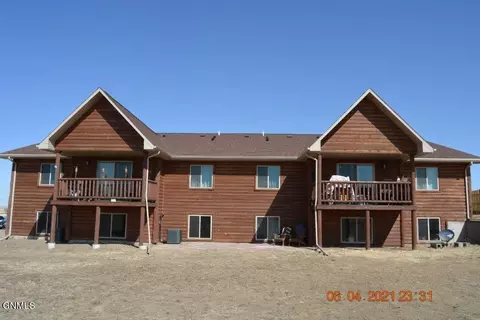 12658 Misty Crk Rd, Watford City, ND 58854