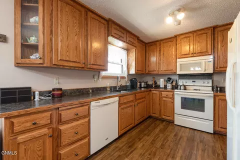 1508 Custer Dr NW, Mandan, ND 58554 photo 6