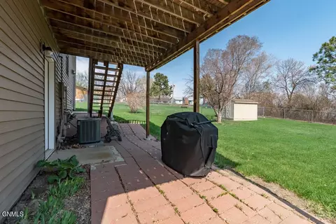 1508 Custer Dr NW, Mandan, ND 58554 photo 23