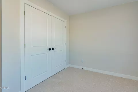 307 Lennox Dr, Bismarck, ND 58504 photo 90