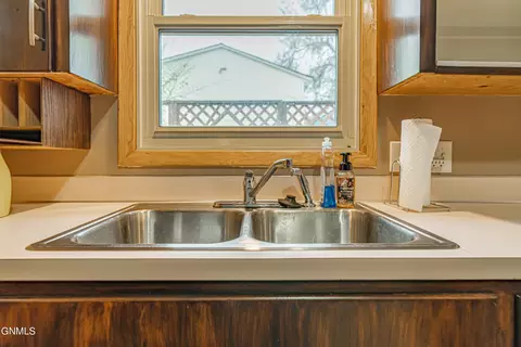 204 3rd St NW, Mandan, ND 58554 photo 19