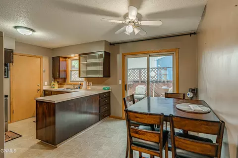 204 3rd St NW, Mandan, ND 58554 photo 12