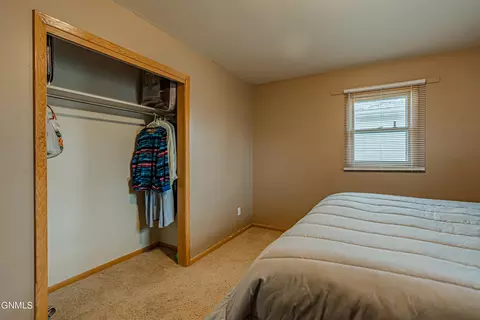 204 3rd St NW, Mandan, ND 58554 photo 36