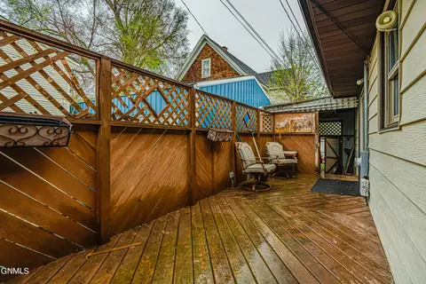204 3rd St NW, Mandan, ND 58554 photo 8