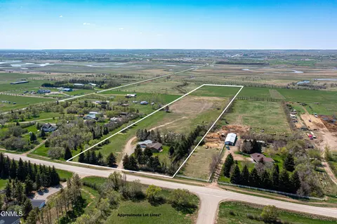 View/Area - 5419 134th Ave NW, Williston, ND 58801 photo 5 of 6