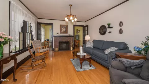 404 C Ave E, Bismarck, ND 58501 photo 4