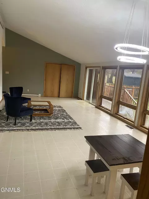 217 Maple St E, Gackle, ND 58442 photo 5