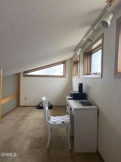 217 Maple St E, Gackle, ND 58442 photo 16