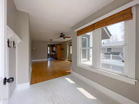 317 1st St SE, Stanley, ND 58784 photo 4