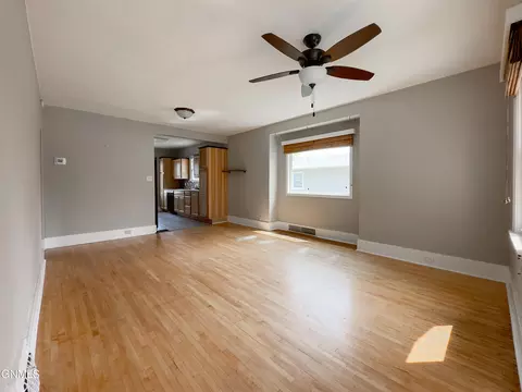 317 1st St SE, Stanley, ND 58784 photo 7