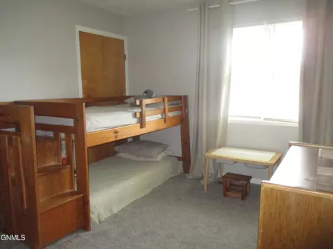 1101 4th Ave W, Williston, ND 58801 photo 13