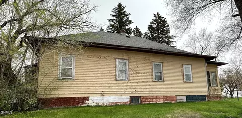 414 6th Ave, Edgeley, ND 58433 photo 6