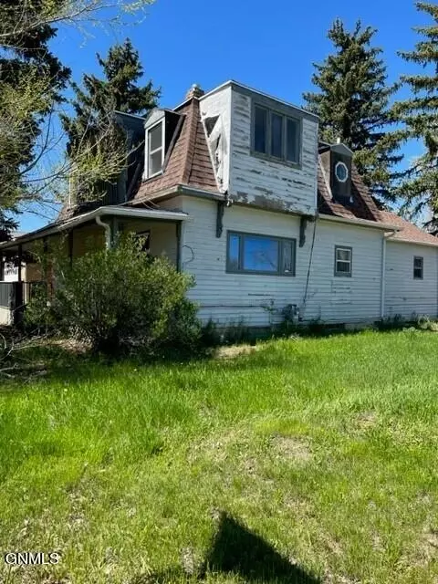 406 Cliff St, Gladstone, ND 58630