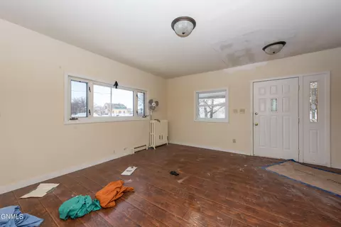 406 Cliff St, Gladstone, ND 58630 photo 9