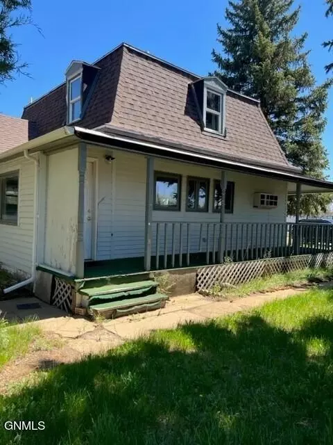406 Cliff St, Gladstone, ND 58630 photo 4