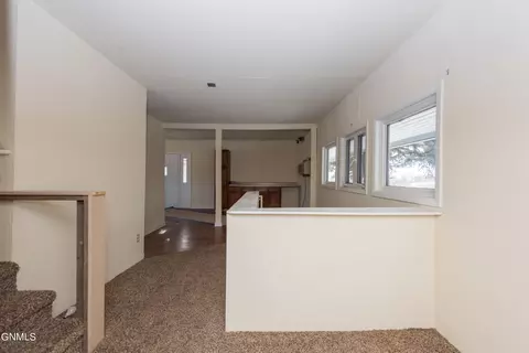 406 Cliff St, Gladstone, ND 58630 photo 39