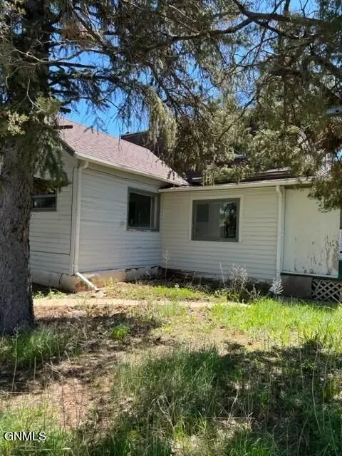 406 Cliff St, Gladstone, ND 58630 photo 3