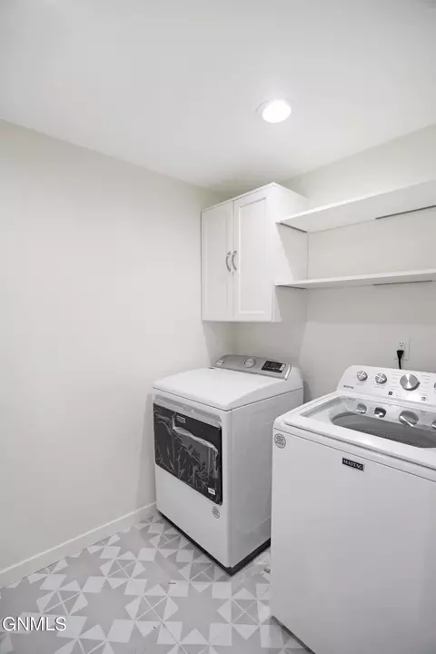 420 11th St E, Williston, ND 58801 photo 23