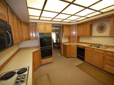 1101 13th St SW, Sidney, MT 59270 photo 4