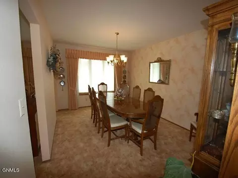 1101 13th St SW, Sidney, MT 59270 photo 9