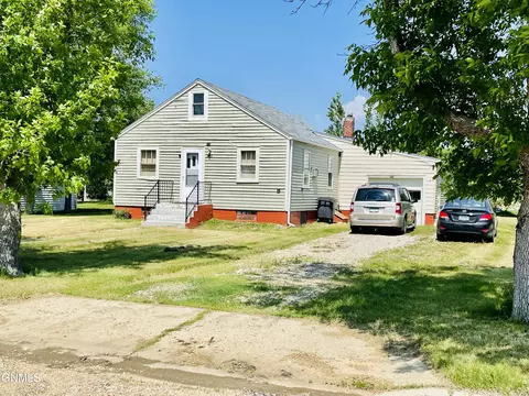 302 3rd Ave W, Columbus, ND 58727 photo 1