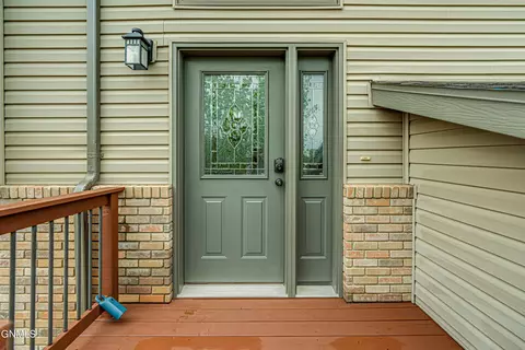 1502 Sharloh Loop, Bismarck, ND 58501 photo 60