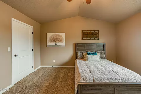 1502 Sharloh Loop, Bismarck, ND 58501 photo 32