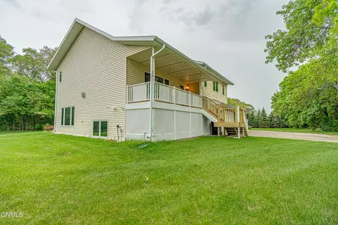 3359 Foxhaven Loop, Bismarck, ND 58503 photo 70